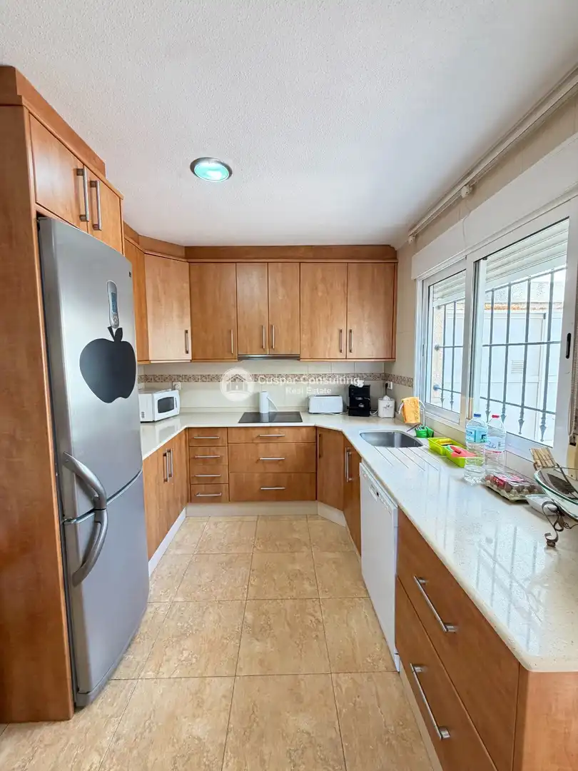Cocina de Casa adosada en venta en San Pedro del Pinatar con Aire acondicionado, Calefacción y Terraza