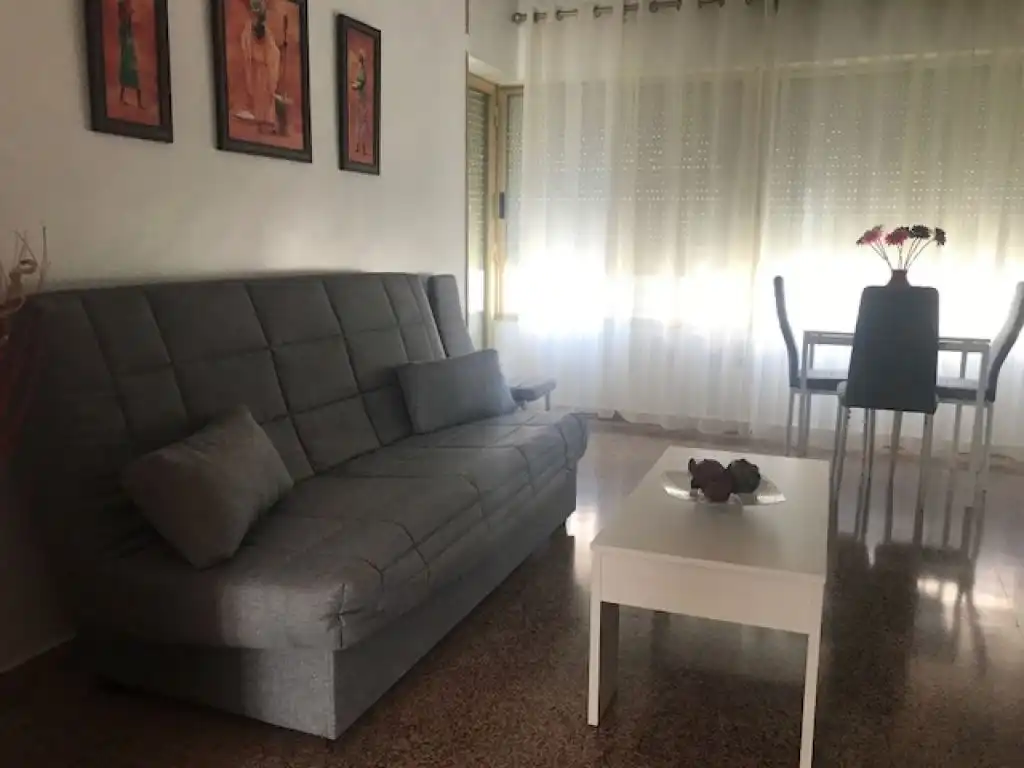 Flat for rent in Avenida de la universidad, 38, Altabix