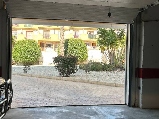 Garaje en Alquiler en Calle Cervantes, 4 en La Zenia