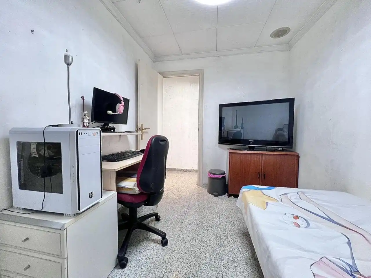 Dormitori de Casa o xalet en venda en Terrassa amb Calefacció i Terrassa