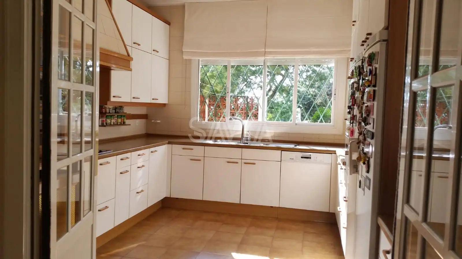 Kitchen of Houses for sale in Sant Just Desvern  with Terrace, Storage room and Swimming Pool