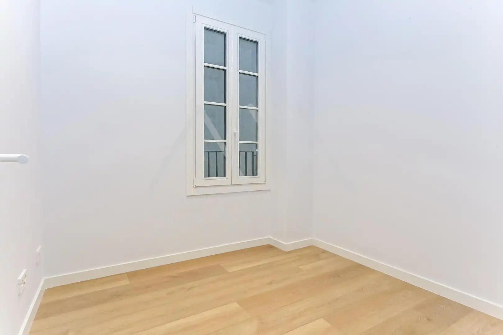Wohnung zum Verkauf in Barcelona mit Heizung und Gemeinschaftspool
