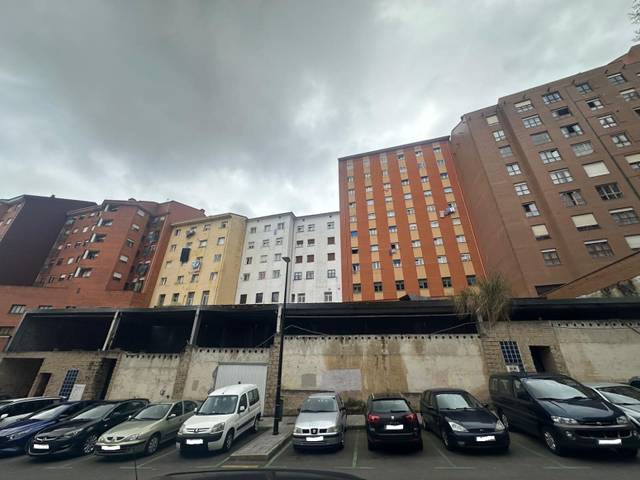 Local comercial en Venta en Avilés - calle Claudio Luanco en Centro