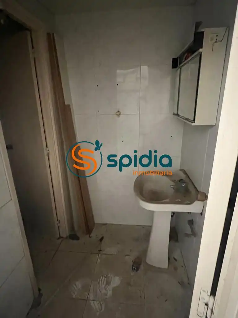 Bany de Nau industrial en venda en Águilas
