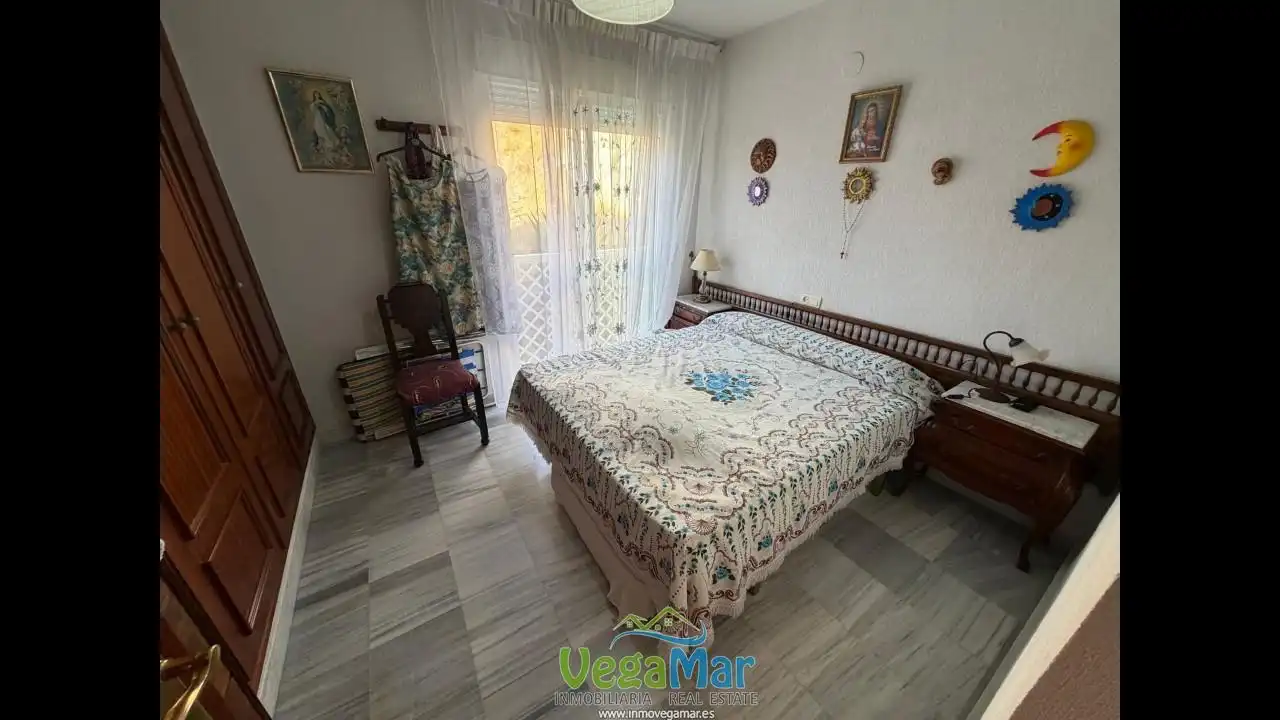 Bedroom of Flat for rent in Almuñécar  with Terrace