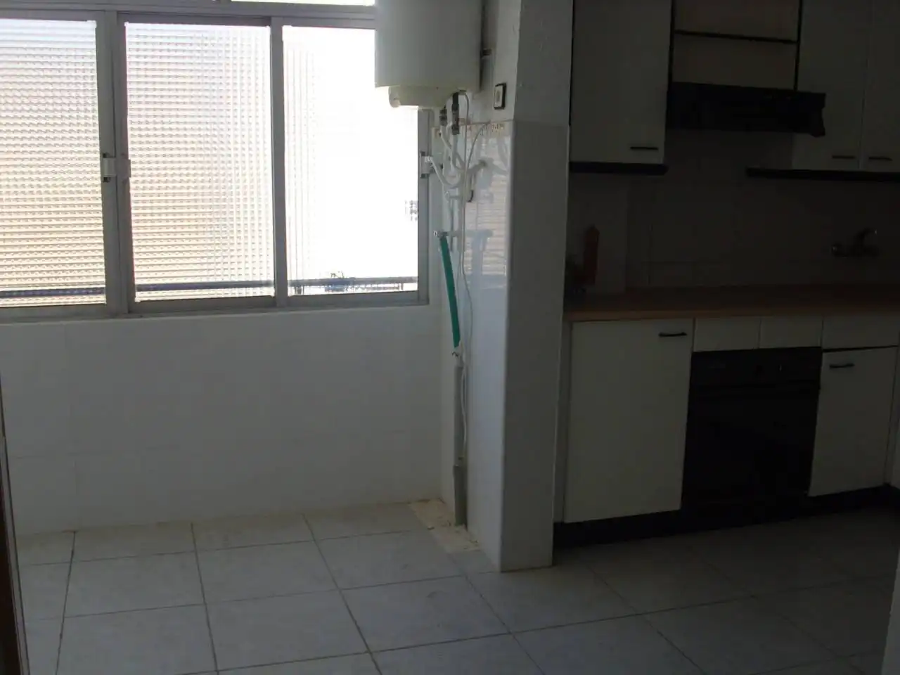 Cocina de Piso en venta en Elda con Balcón