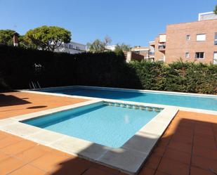 Swimming pool of Apartment to rent in Castelldefels  with Air Conditioner, Heating and Terrace