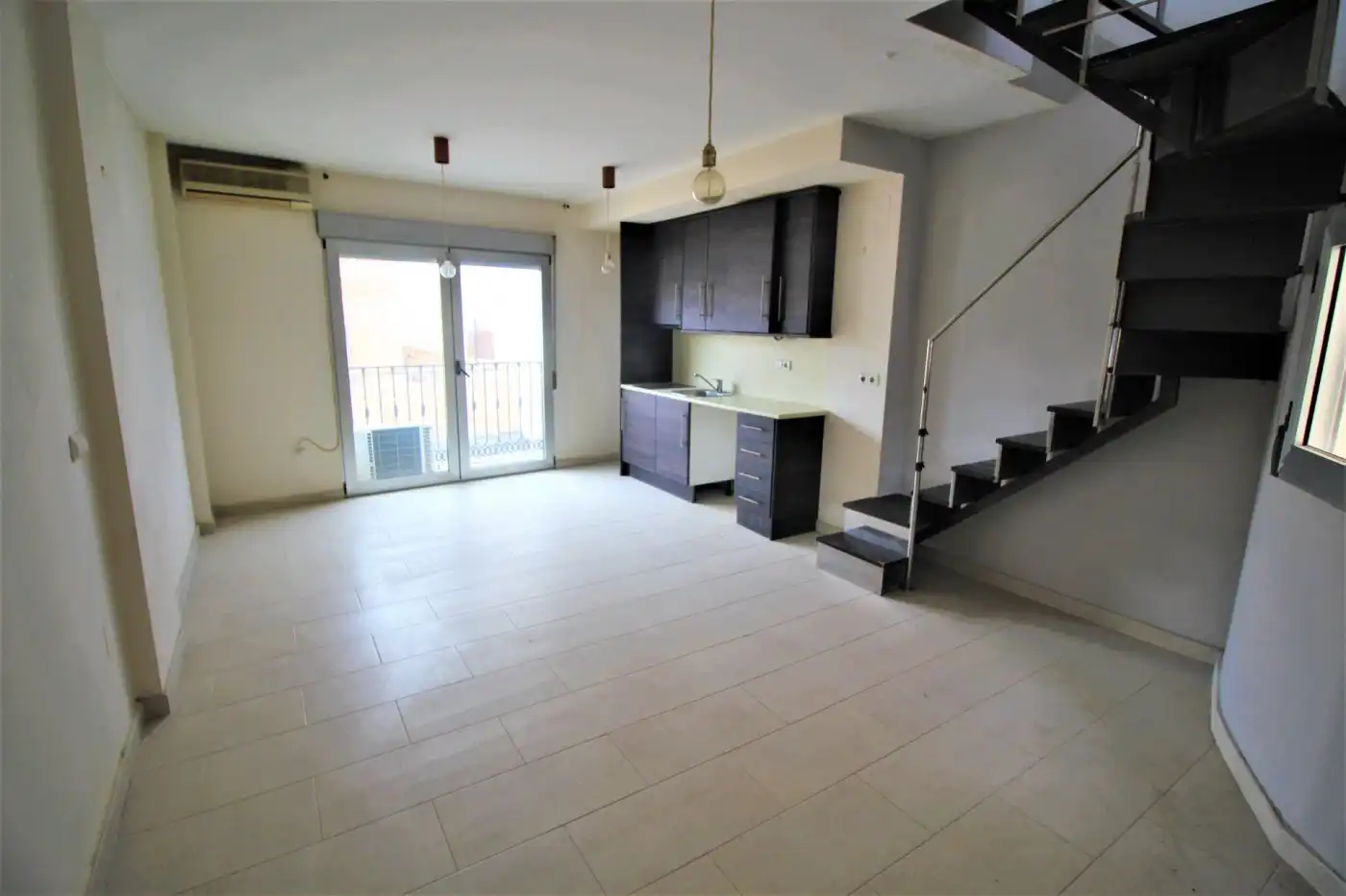 Cocina de Dúplex en venta en Alicante / Alacant con Aire acondicionado, Terraza y Balcón
