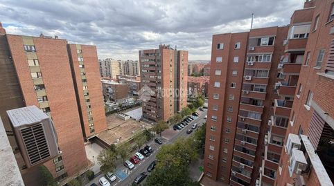 Foto 4 de Piso en venta en Palomeras Sureste, Madrid Capital