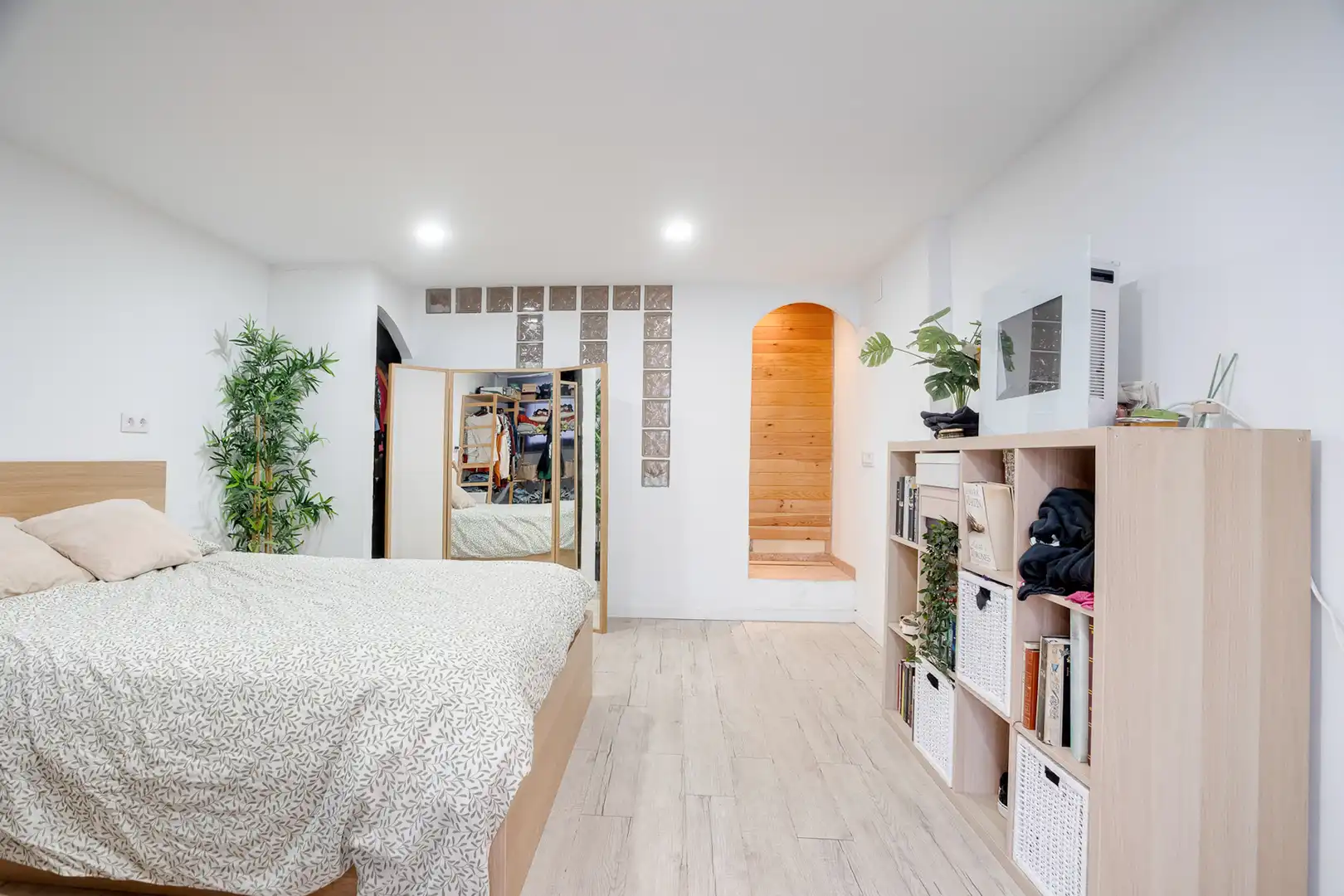 Bedroom of Flat for sale in Terrassa  with Terrace and Balcony