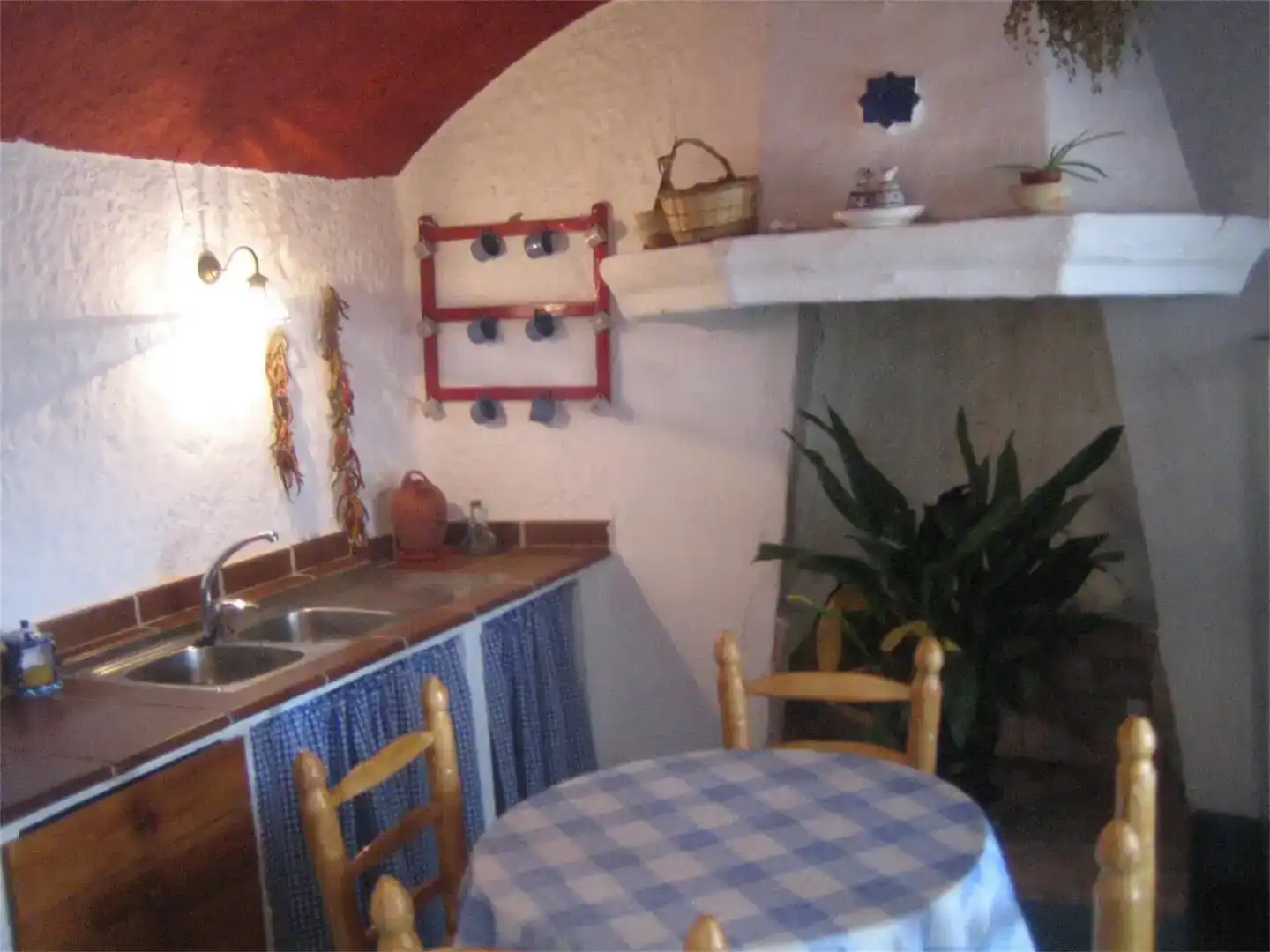 Kitchen of Flat for rent in Cortes y Graena  with Private garden, Furnished and Balcony