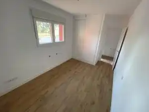 Bedroom of Houses for sale in Chiloeches
