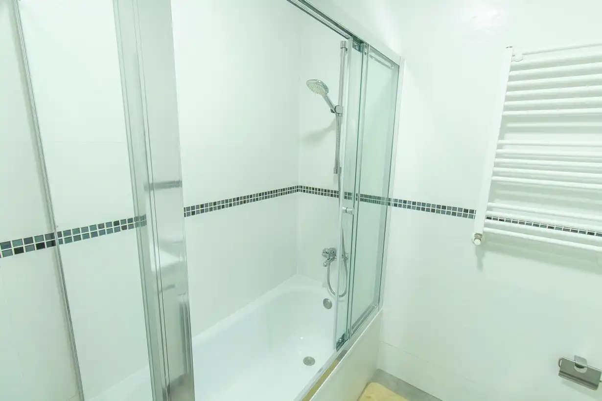 Baño de Piso en venta en Madrid con Aire acondicionado, Calefacción y Terraza