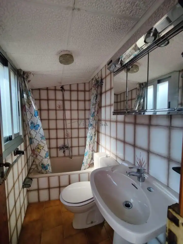 Baño de Casa o chalet en venta en Taboadela con Jardín privado, Terraza y Amueblado
