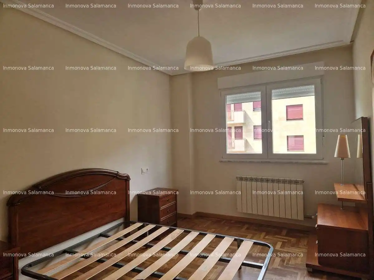 Flat with balcony to rent in Rollo - Puente Ladrillo, imagen 24