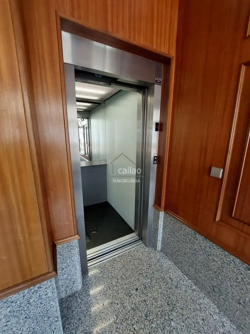 Dúplex de lloguer en Ferrol amb Calefacció i Moblat