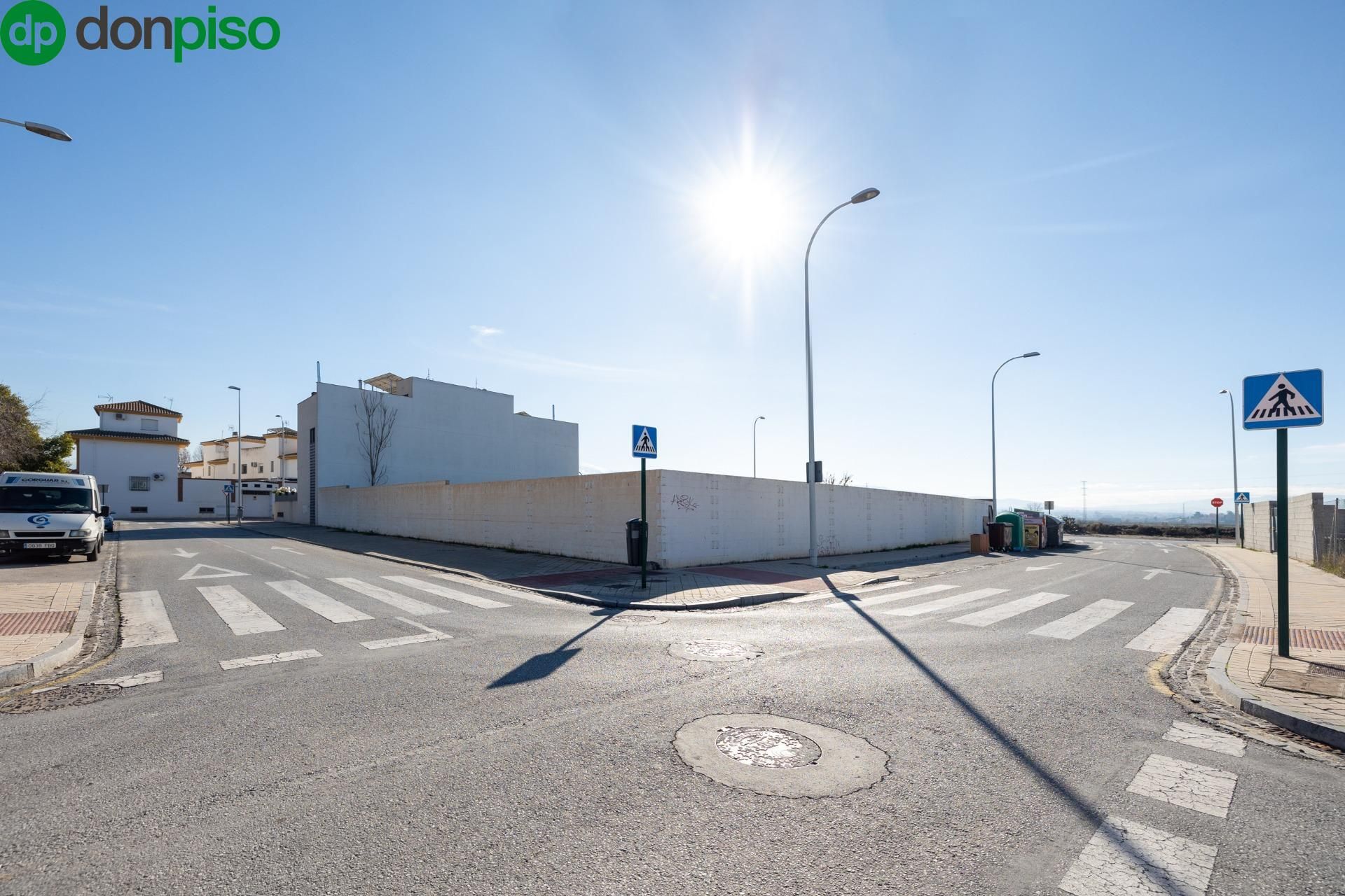 Exterior view of Residential for sale in  Granada Capital