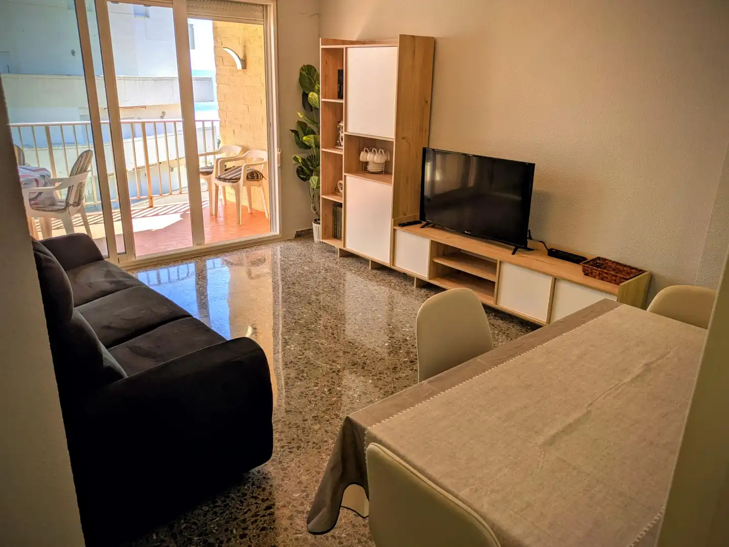 Living room of Apartments for rent in Cullera  with Furnished, Balcony and Community pool