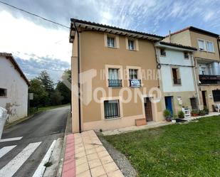 Außenansicht von Country house zum verkauf in Casalarreina mit Terrasse