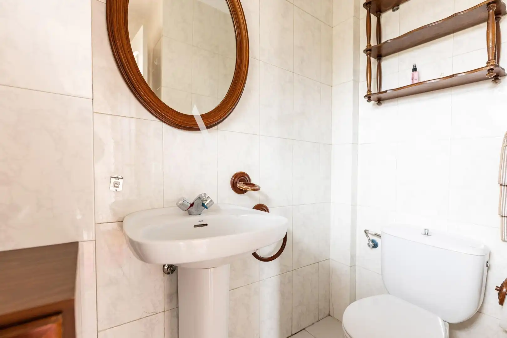 Baño de Casa adosada en venta en Pozuelo de Alarcón con Calefacción, Jardín privado y Terraza