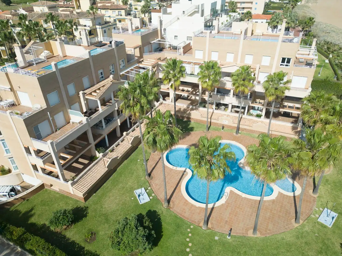 Apartments for sale in Carrer Llac Baikal, 7, L'Almadrava - L'Estanyó