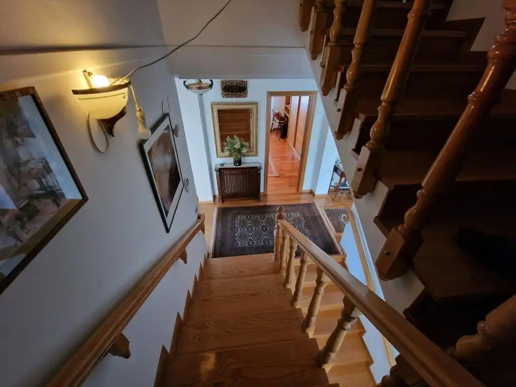 Casa o chalet en venta en Ourense Capital  con Calefacción, Jardín privado y Parquet