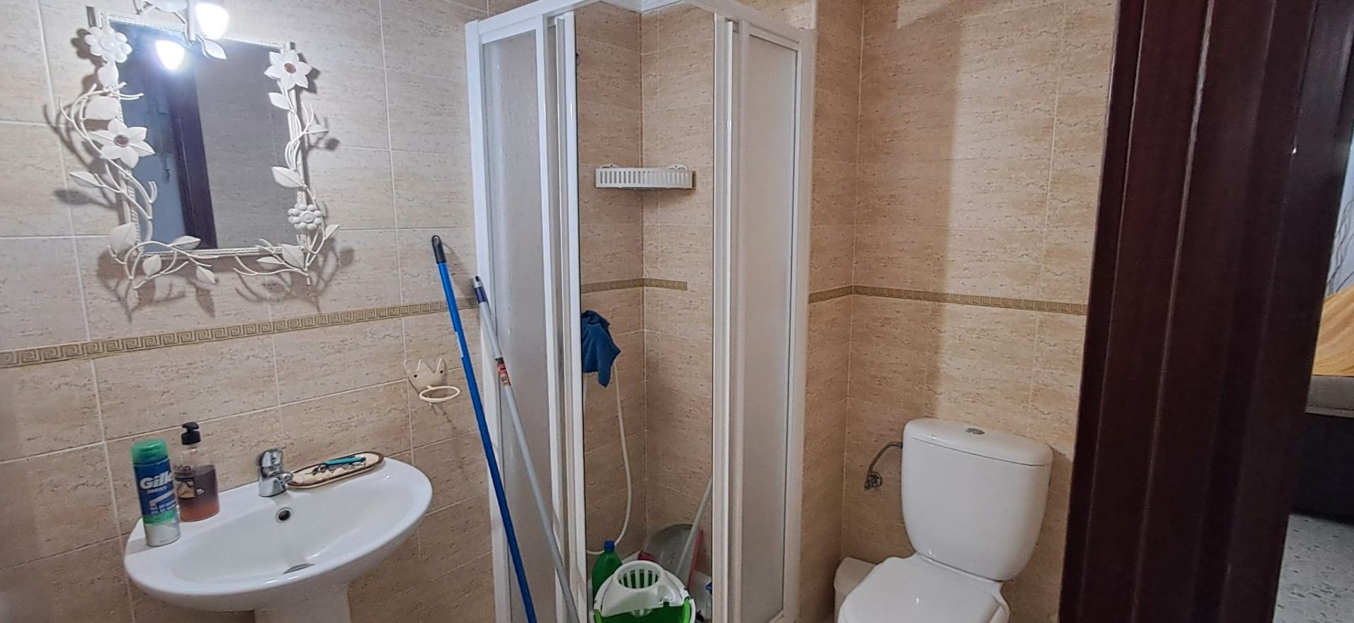 Baño de Piso en venta en Utrera con Trastero y Amueblado