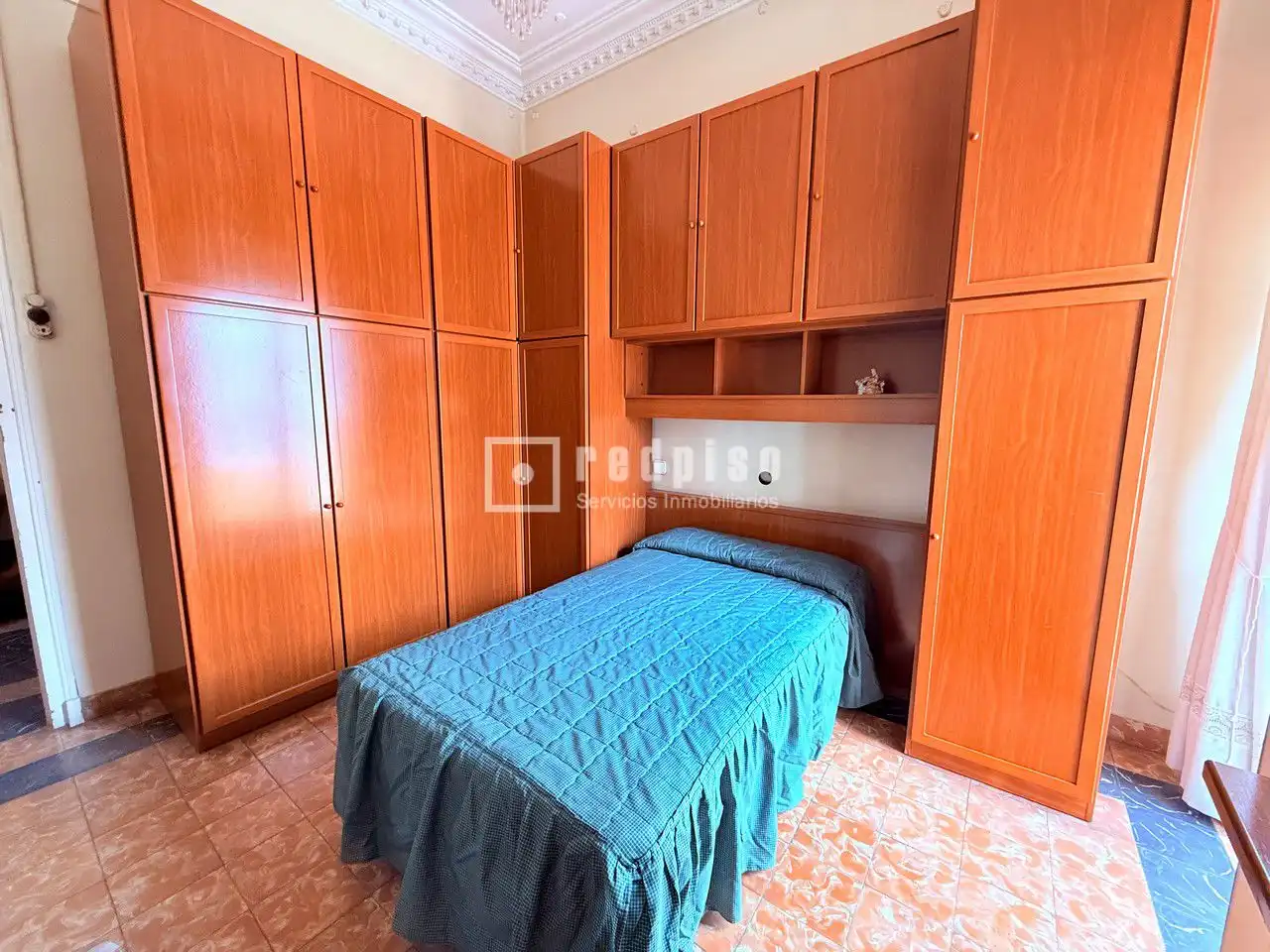 Habitación de Piso de alquiler en Valencia con Aire acondicionado, Calefacción y Amueblado