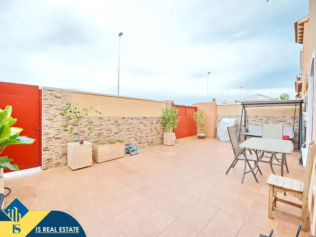 Piso con piscina en venta en Nueva Torrevieja - Aguas Nuevas, imagen 2