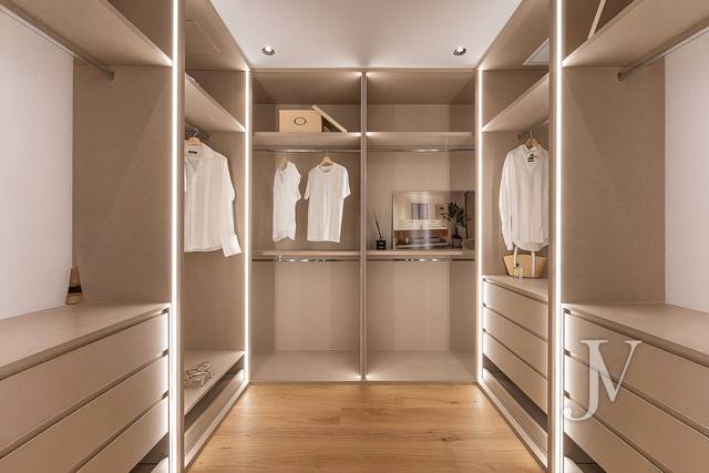 Piso en Venta en Castellana