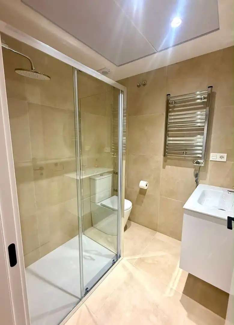 Casa con piscina en alquiler en Calle ALCASSER, imagen 6