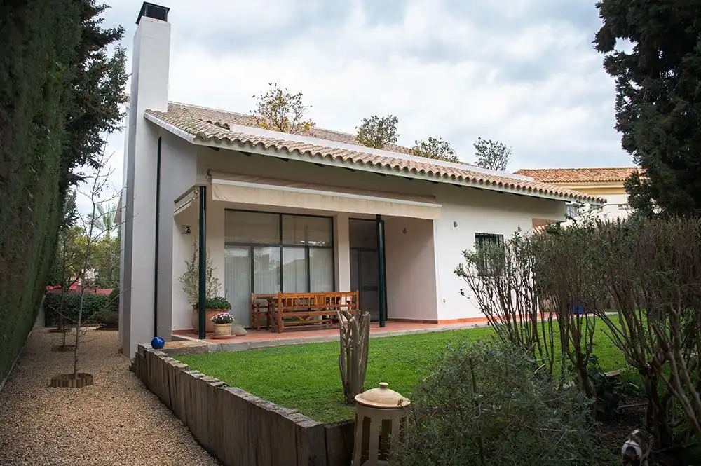 Jardín de Casa o chalet en venta en Bormujos con Aire acondicionado, Calefacción y Jardín privado