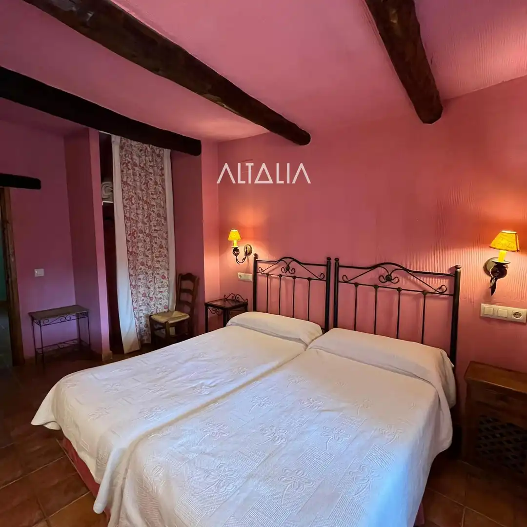 Casa o chalet en venta en Villar de Olalla con Terraza y Amueblado