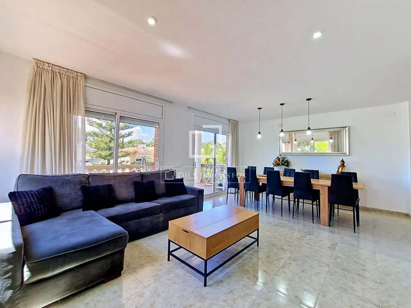 Sala de estar de Casa o chalet de alquiler en Cunit con Aire acondicionado, Calefacción y Jardín privado