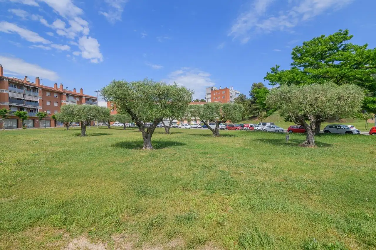 Piso en venta en Montmeló con Aire acondicionado, Calefacción y Alarma