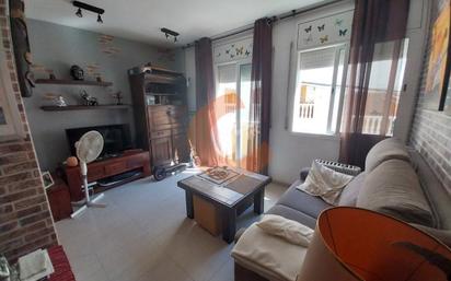 Living room of Flat for sale in Roda de Berà  with Balcony