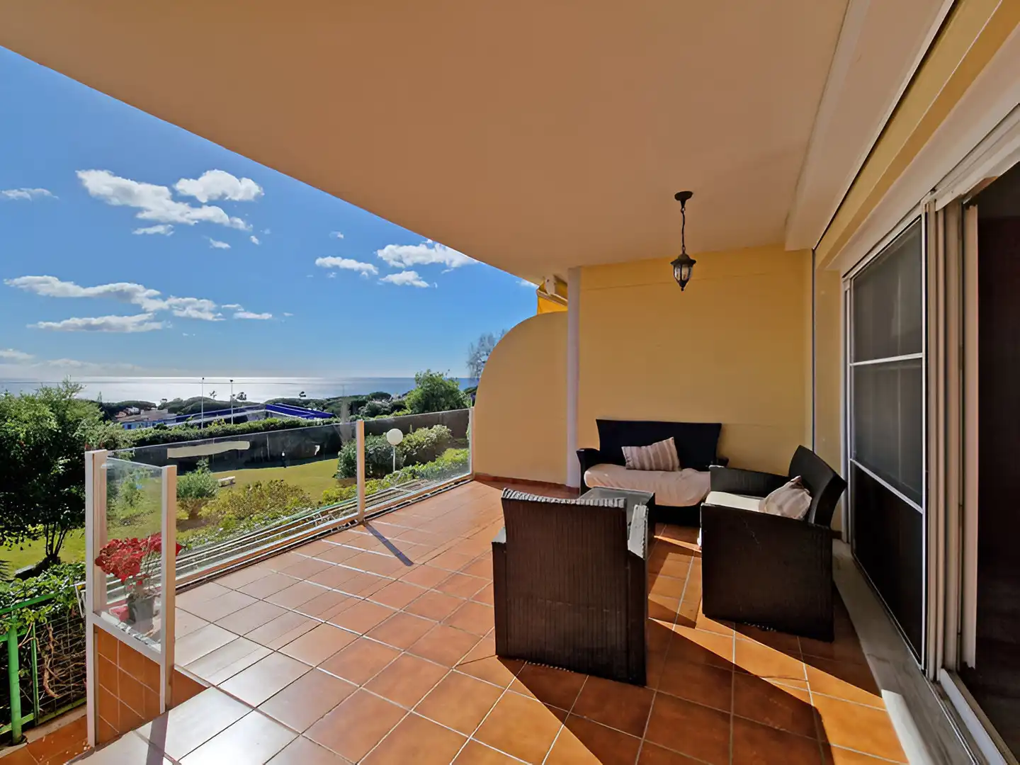 Terrassa de Planta baixa en venda en Marbella amb Aire condicionat, Terrassa i Piscina
