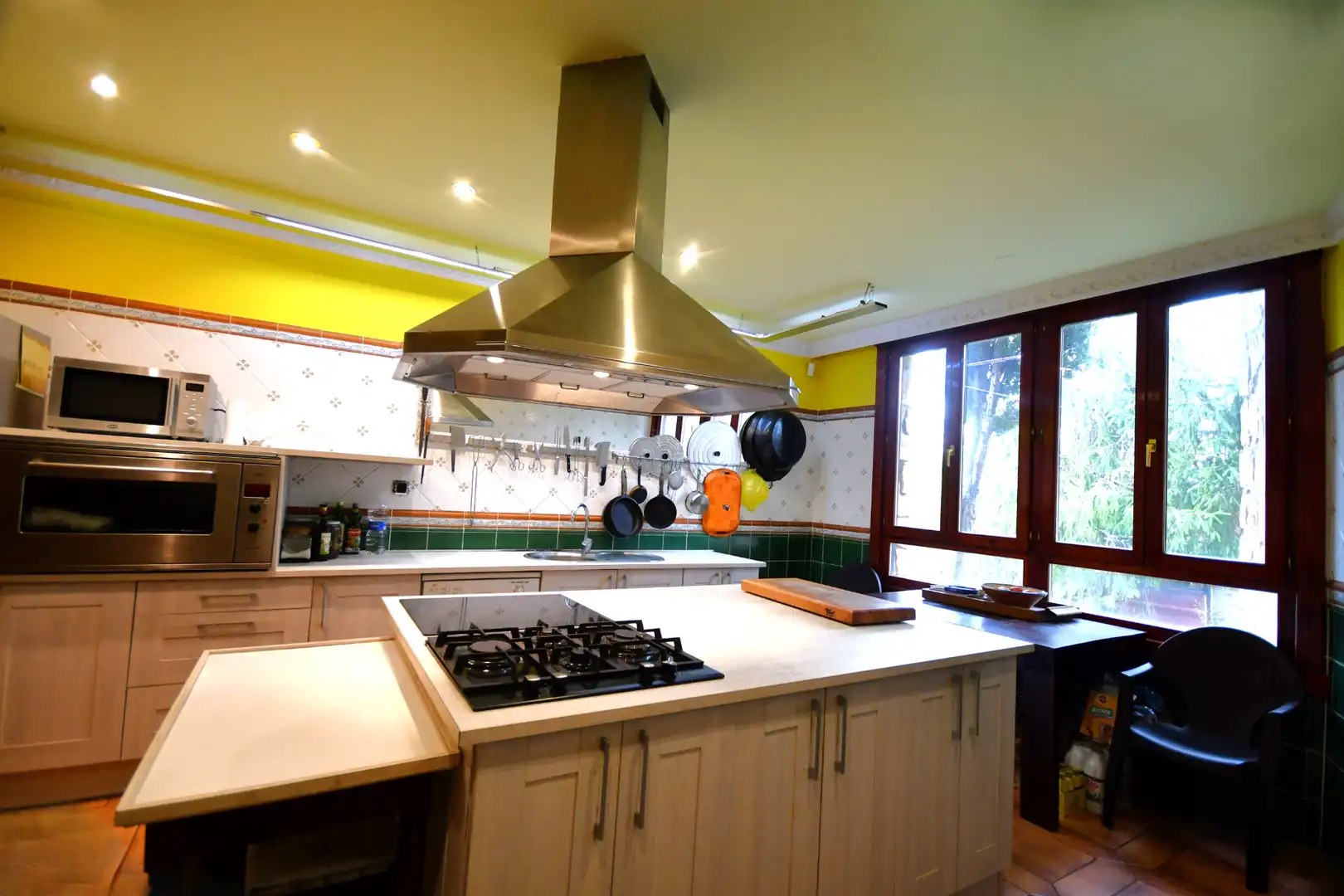 Kitchen of Houses for sale in Lardero  with Air Conditioner, Heating and Private garden