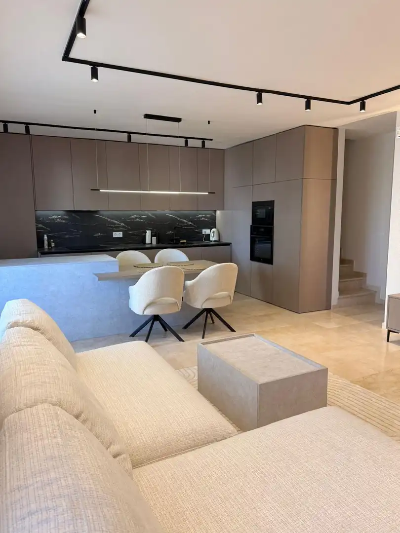 Cuina de Apartament en venda en Orihuela amb Aire condicionat, Jardí privat i Terrassa