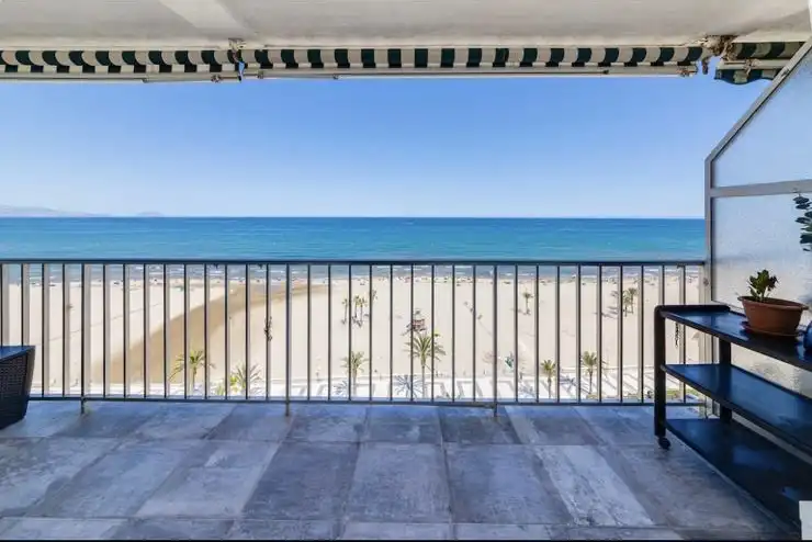 Wohnung zur Miete in Avenida de Niza, Playa de San Juan