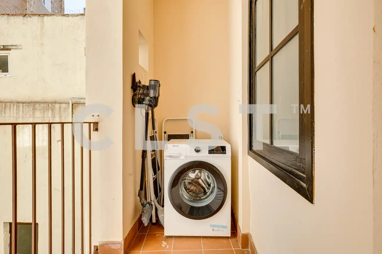Appartement compact avec terrasse à vendre à Carrer de Milans, imagen 33