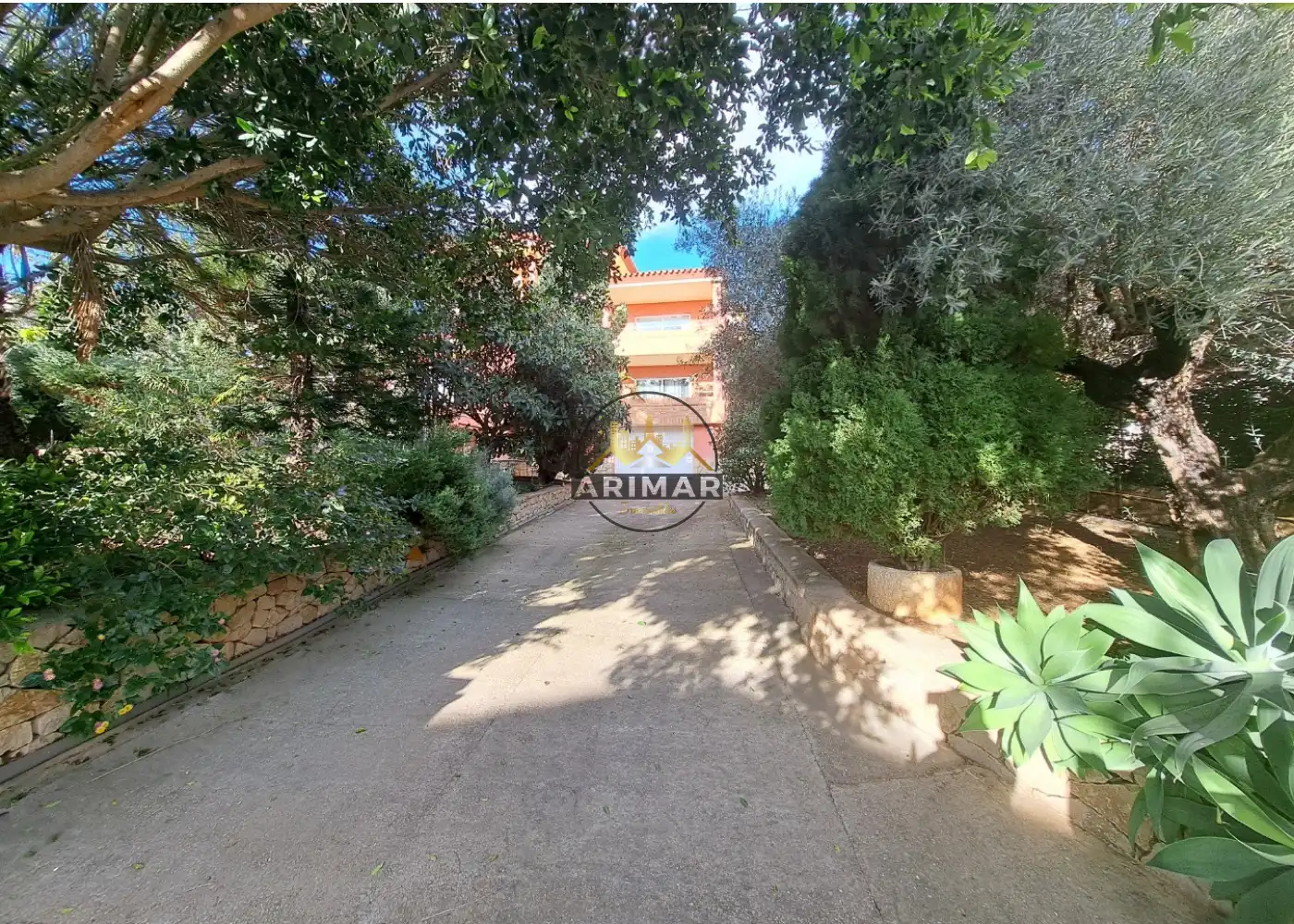 Außenansicht von Haus oder Chalet zum Verkauf in Borriol mit Heizung, Privatgarten und Terrasse