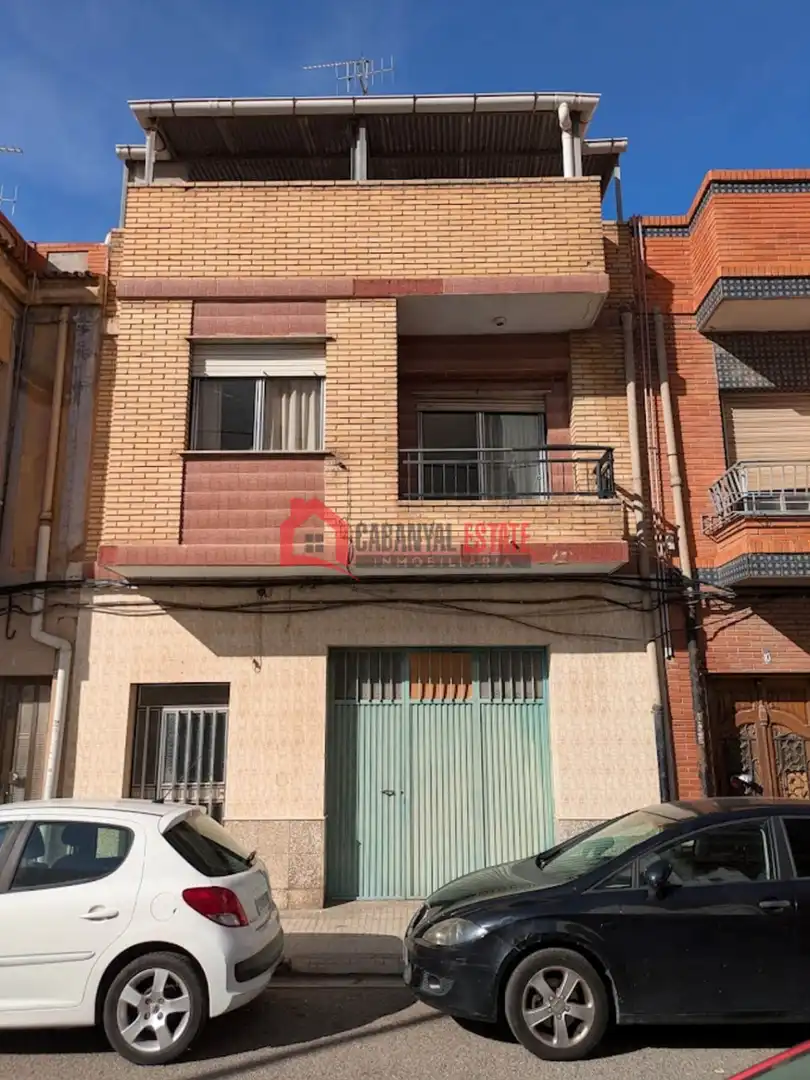 Exterior view of Detached homes for sale in Sagunto / Sagunt  with Terrace