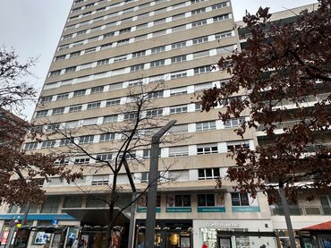 Pis amb ascensor en venda a Gran Vía Juan Carlos I