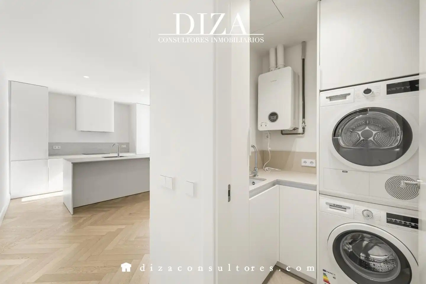 Bedroom of Flat for sale in Madrid  with Air Conditioner, Heating and Parquet flooring