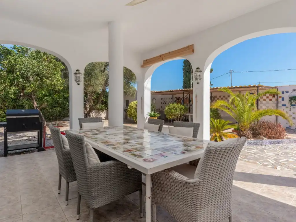 Casa o xalet en venda a Terrenos Sup 22, La Font - Mezquitas
