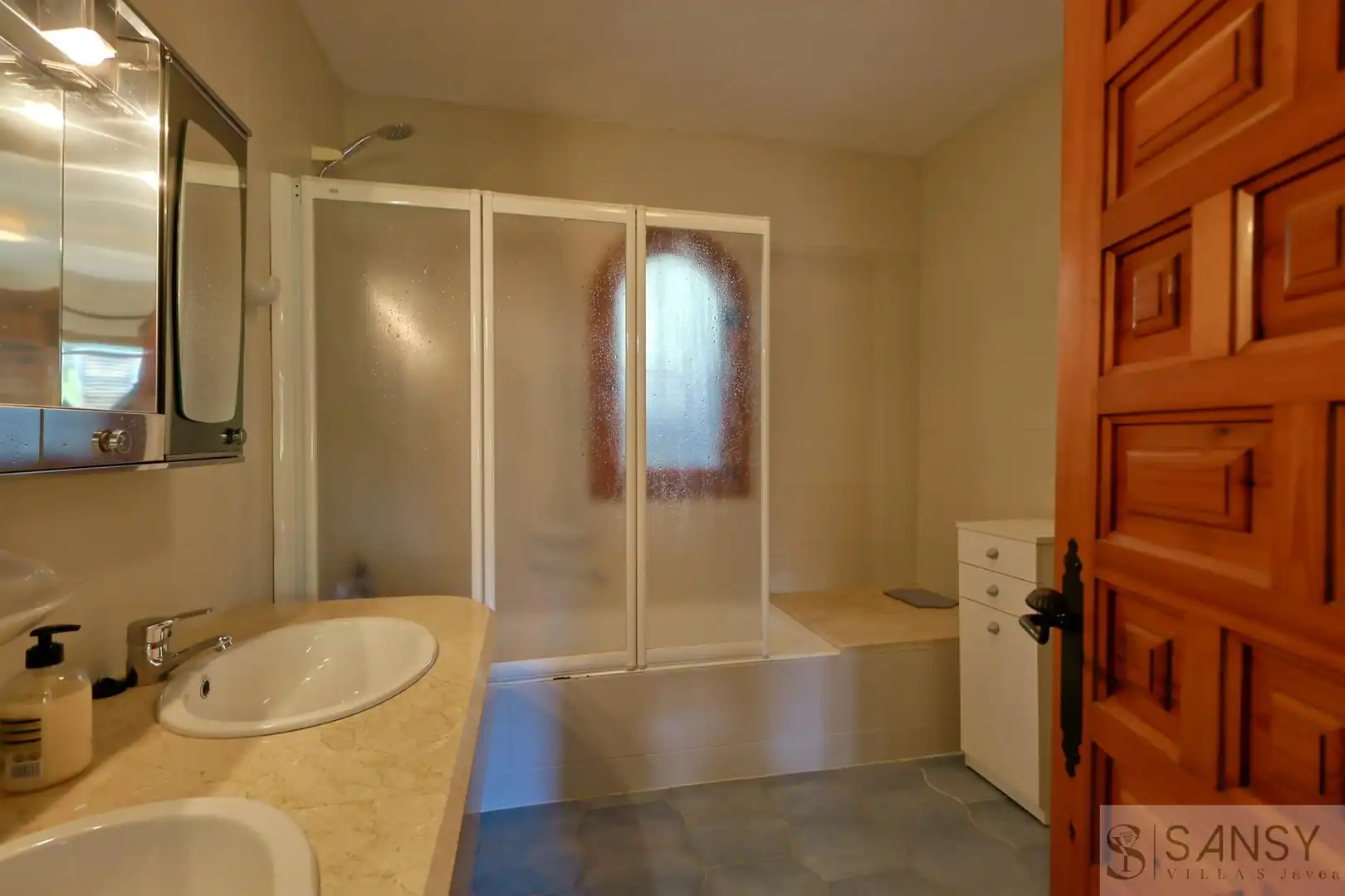 Bathroom of Houses for sale in Dénia  with Air Conditioner and Heating