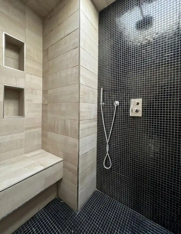 Baño de Piso en venta en Málaga con Aire acondicionado, Terraza y Amueblado