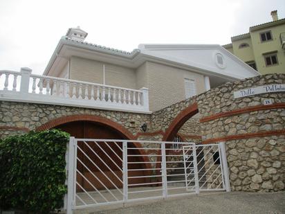 Vista exterior de Casa o xalet en venda en Cullera amb Calefacció, Jardí privat i Terrassa