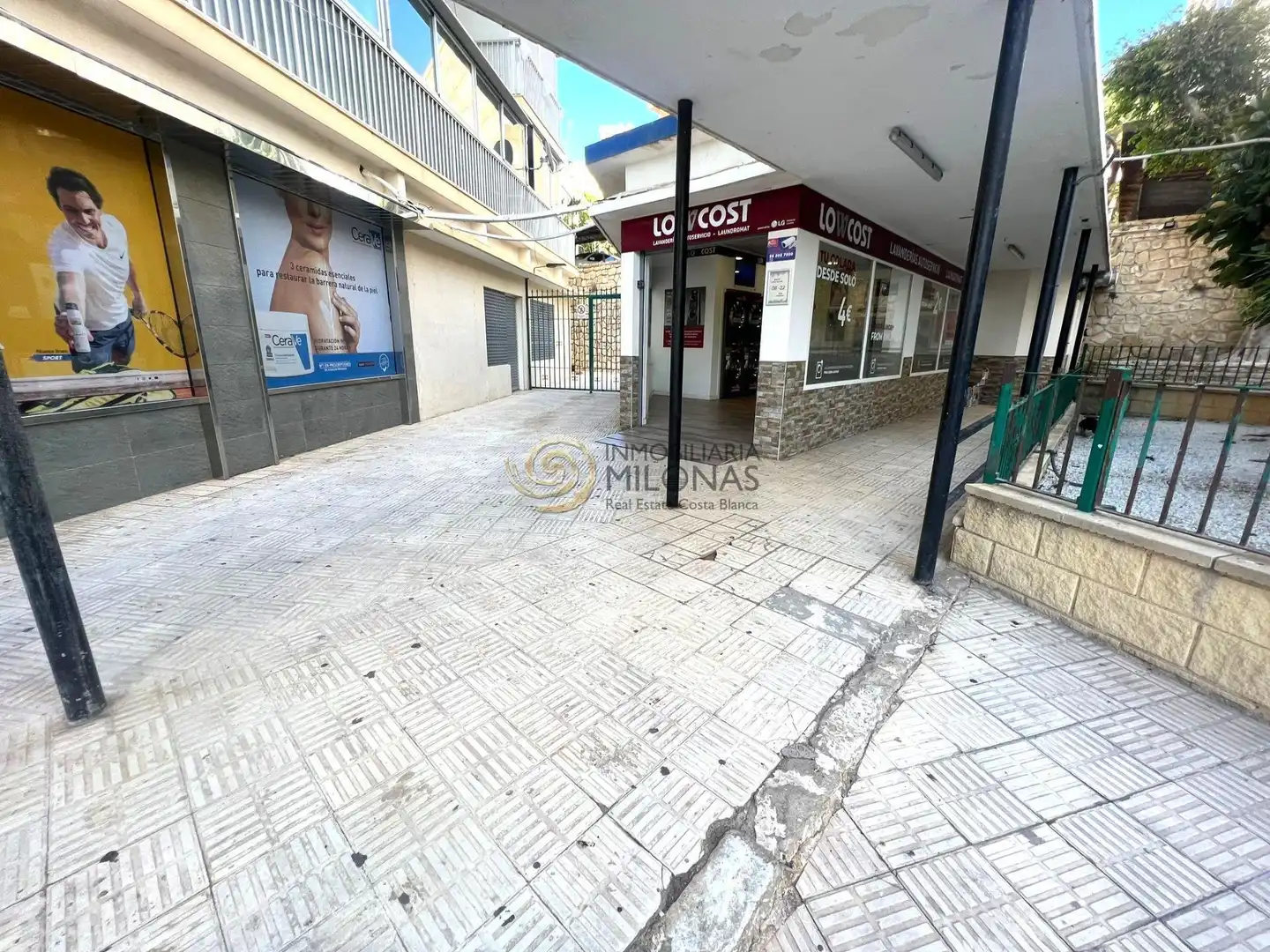 Local en venta en Finestrat